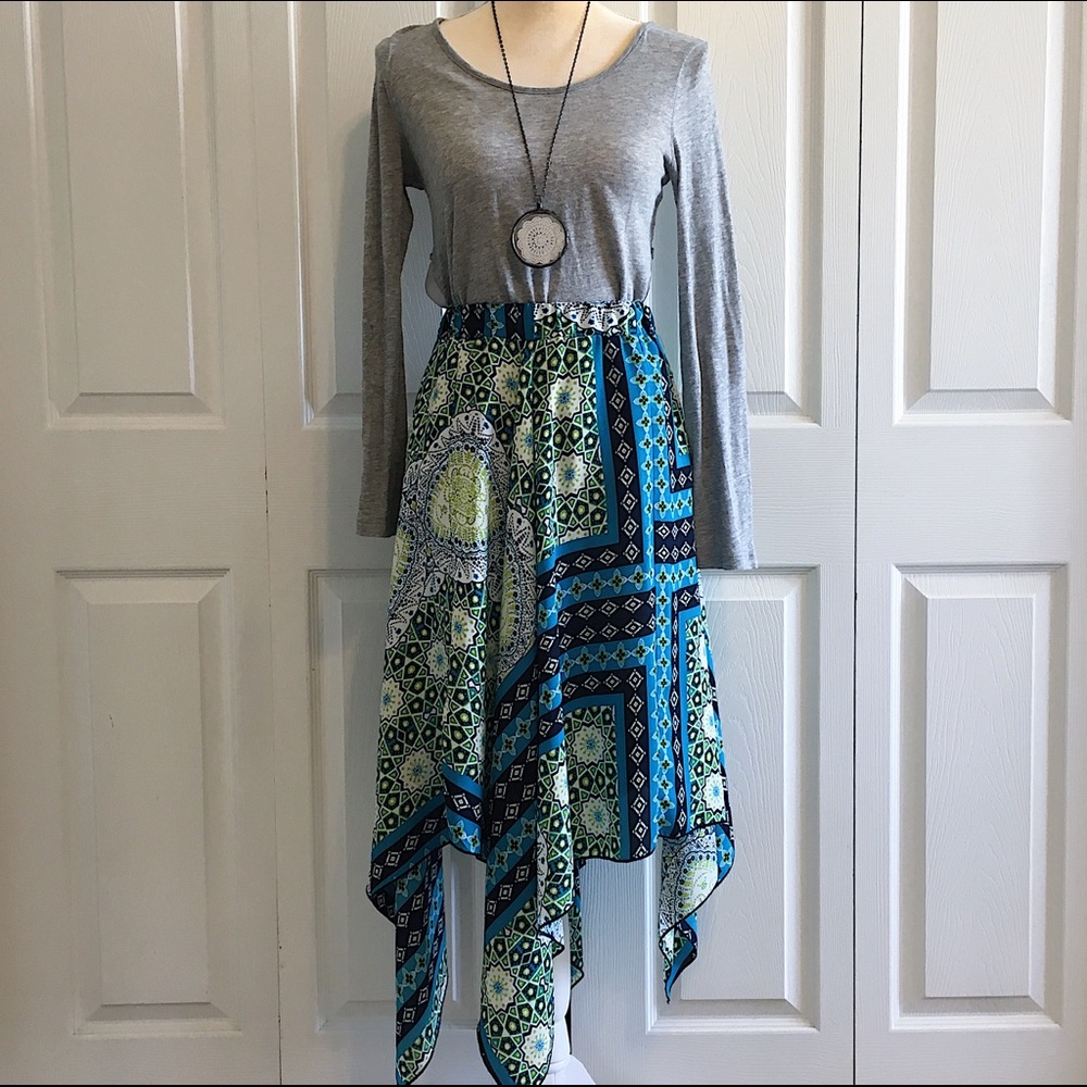 NWOT Artsy Boho Mandala Skirt
